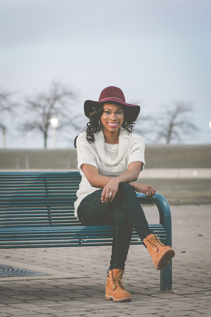 This is a black and white portrait by © Lando Media